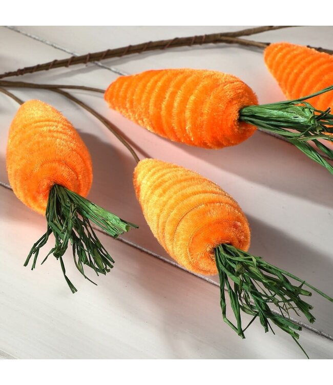 36" Velvet Carrot Garland