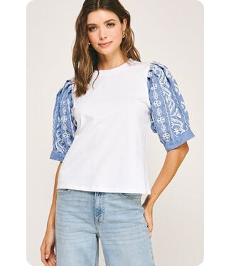 Anna Embroidery Puff Sleeve Knit Tee Top