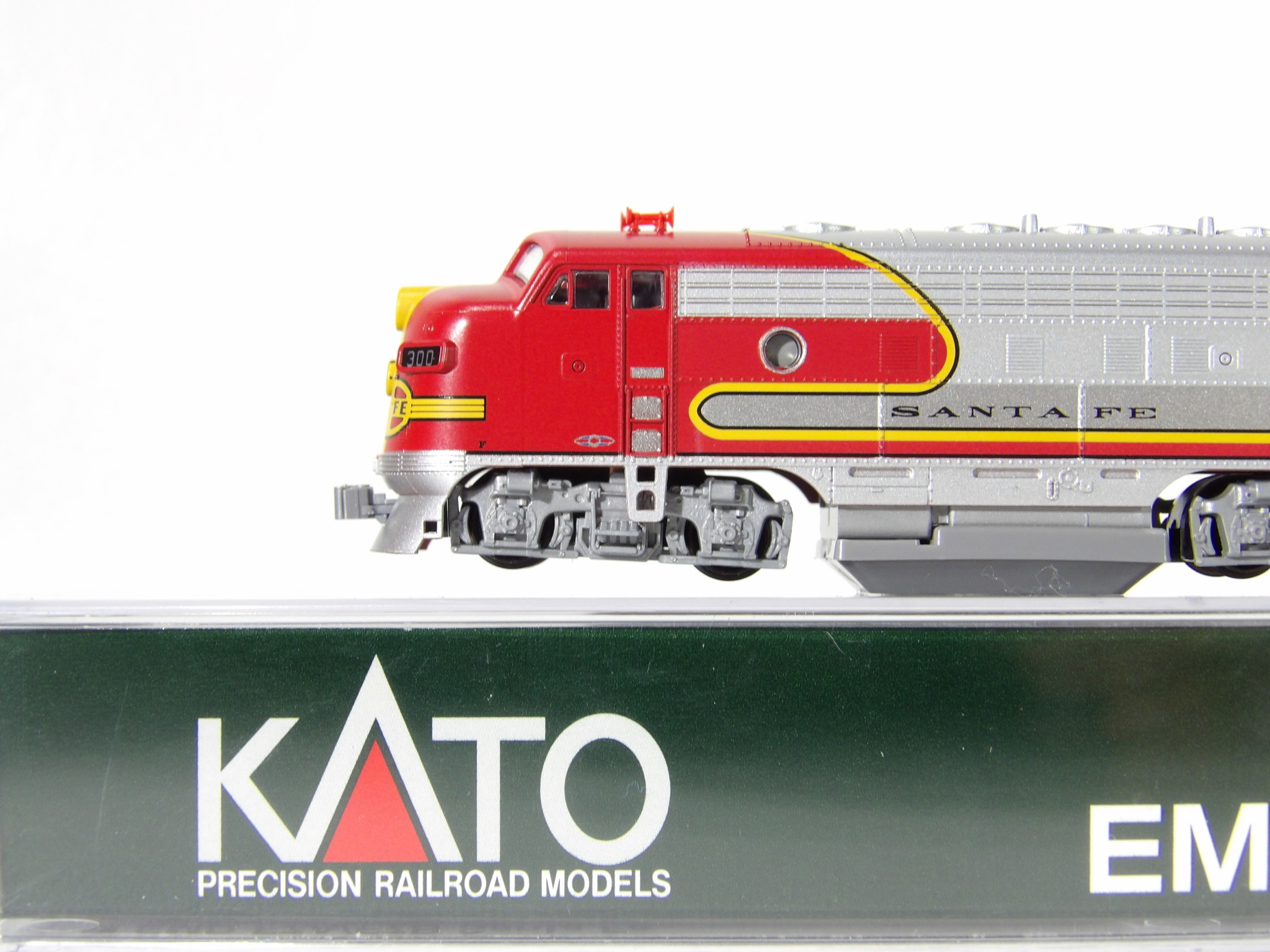 KATO N Scale 176-211 ATSF F7a Dual Headlight Locomotive for sale online