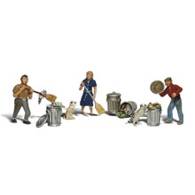 Woodland Scenics N Scale People & pesky Raccoons # 2158