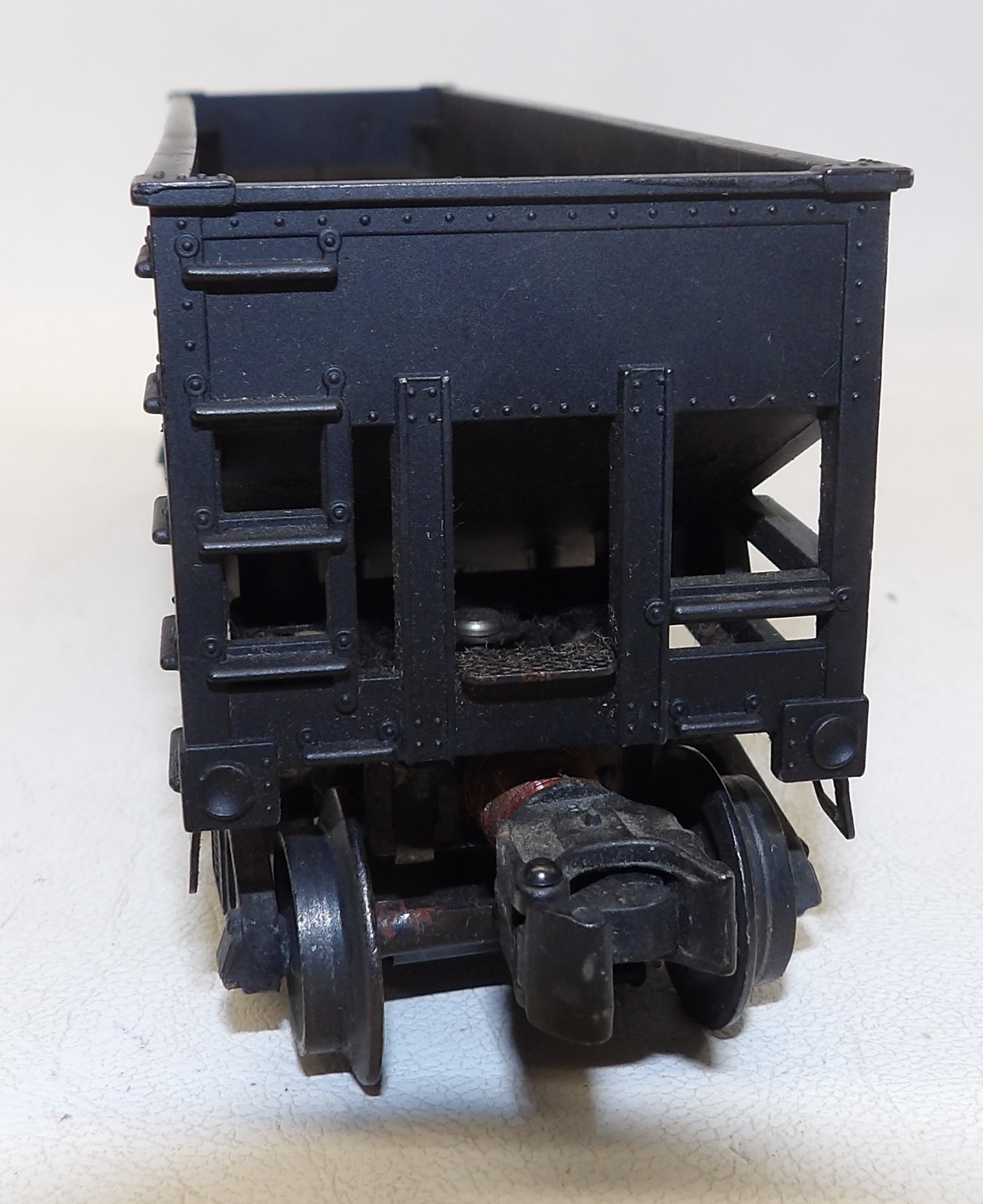 Vintage Lionel Lehigh Valley Hopper car 2456 Trains on Tracks LLC.