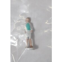 Kramer Products Kramer Products N scale standing woman, # F-8