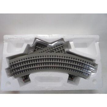 Pre owned Lionel O Inner Passing Loop Track Pack # 6-12028