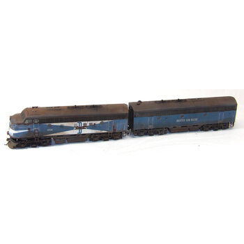 Athearn Athearn Genesis HO B & M #4228 F3A/B Passenger engine custom weathered w/ sound (2017)*