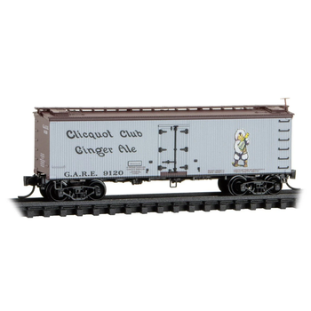 Micro Trains N Clicquot 36' Woodside Boxcar 05800610