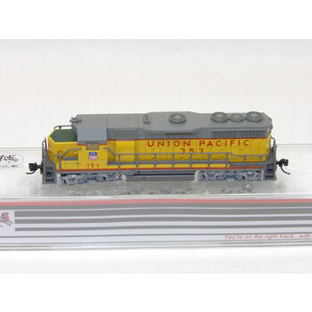ATLAS N scale Union Pacific #757 EMD GP35 Diesel  4632