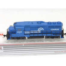 ATLAS N scale Conrail #2235 EMD GP30 Diesel  4725