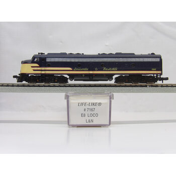 Life-Like N scale L & N #797 E8 Diesel Loco 7167