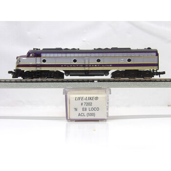 Life-Like N scale ACL #500 E8 Diesel Loco 7202