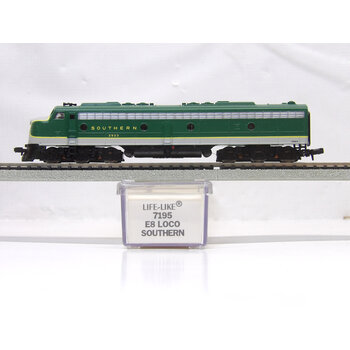 Life-Like N scale Southern #2923 E8 Diesel Loco 7195
