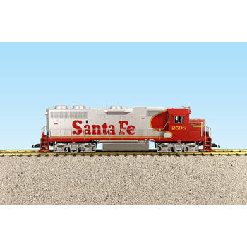 USA Trains USA Trains G scale SANTA FE GP38-2 (WARBONNET) RED/SILVER # R22212
