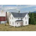 Walthers HO Scale Lancaster Farmhouse -Kit 933-3333