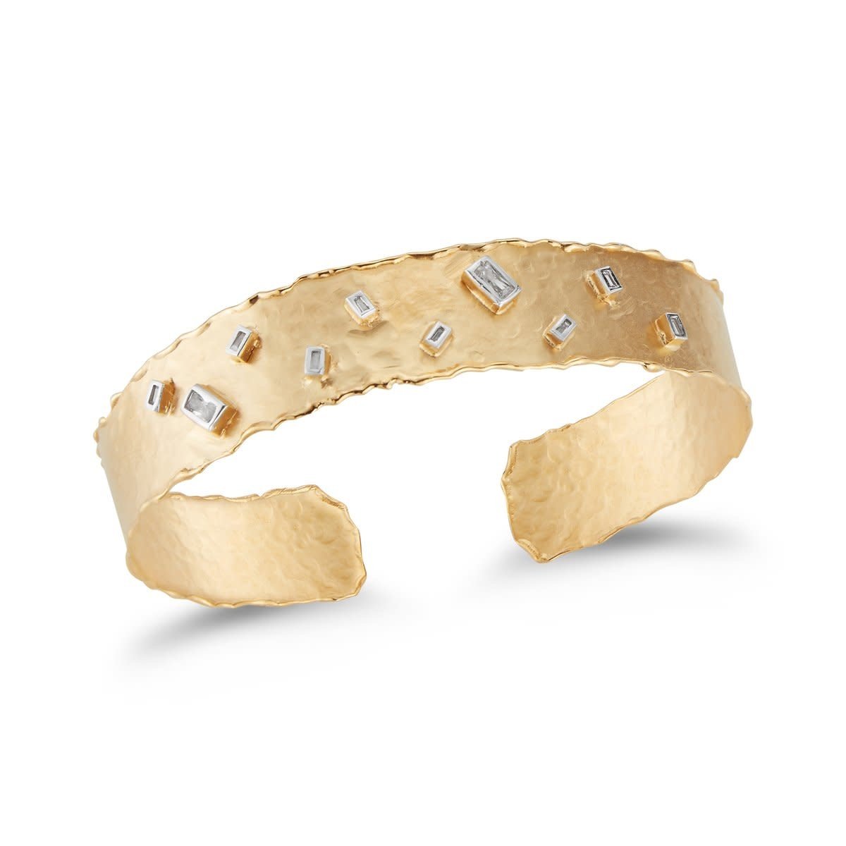I. Reiss BIR258Y Hammered 14kt Yellow Gold Cuff with Baguette Diamonds