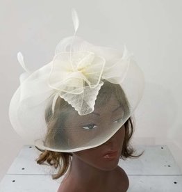 Mesh Veil w Bow Fascinator