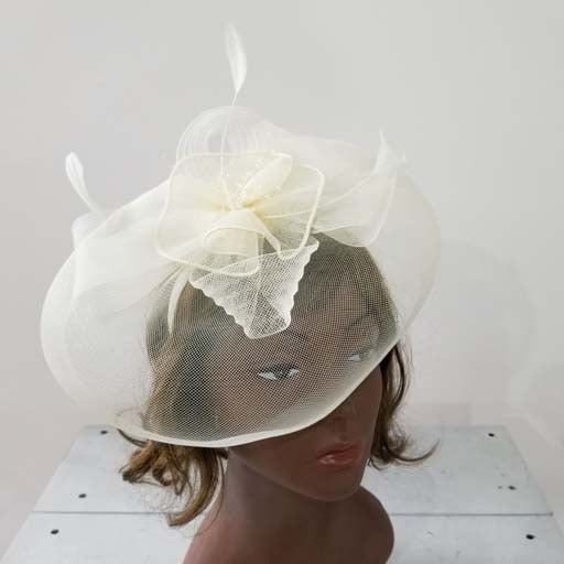 Mesh Veil w Bow Fascinator