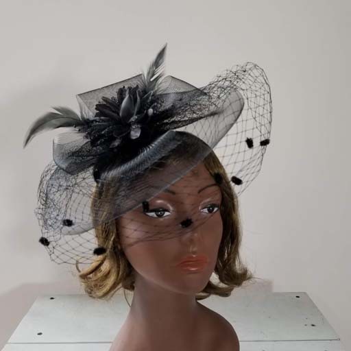 Something Special Mesh Fascinator w/Feather and Flower Center