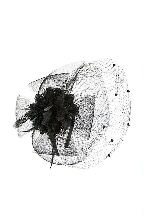 Something Special Mesh Fascinator w/Feather and Flower Center