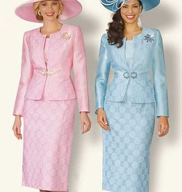 Lily and Taylor Lily Taylor 3519