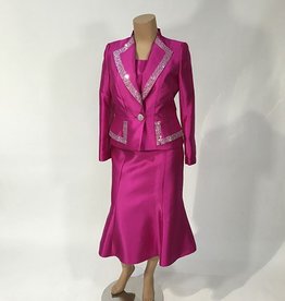 Lily and Taylor Lily Taylor 3685