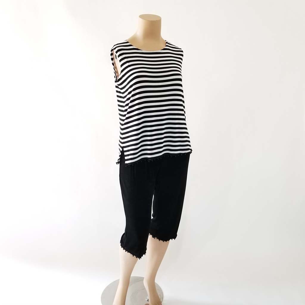 Maxima Sleeveless Striped Top Capri Set