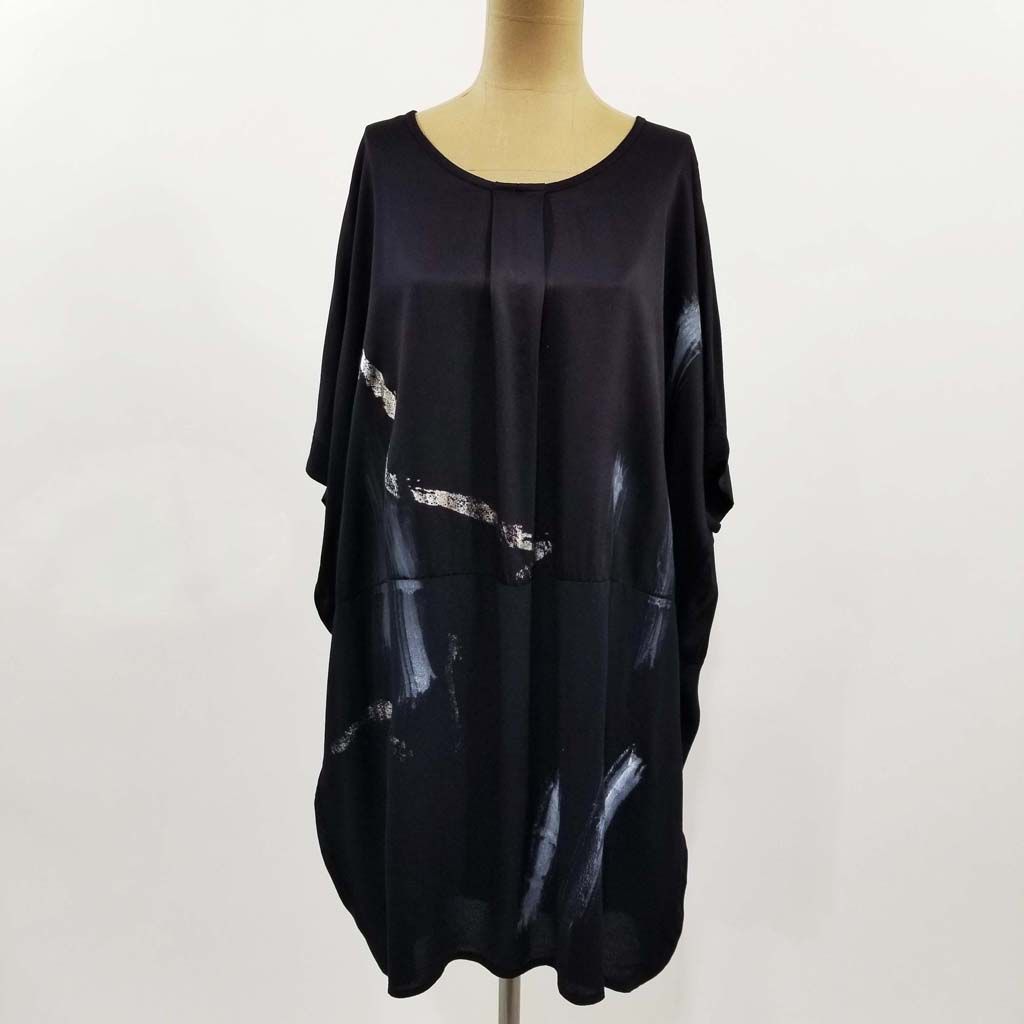 Short Sleeve Long Poncho w Painting Design