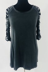 Rippled Mid Length Long Pullover Top