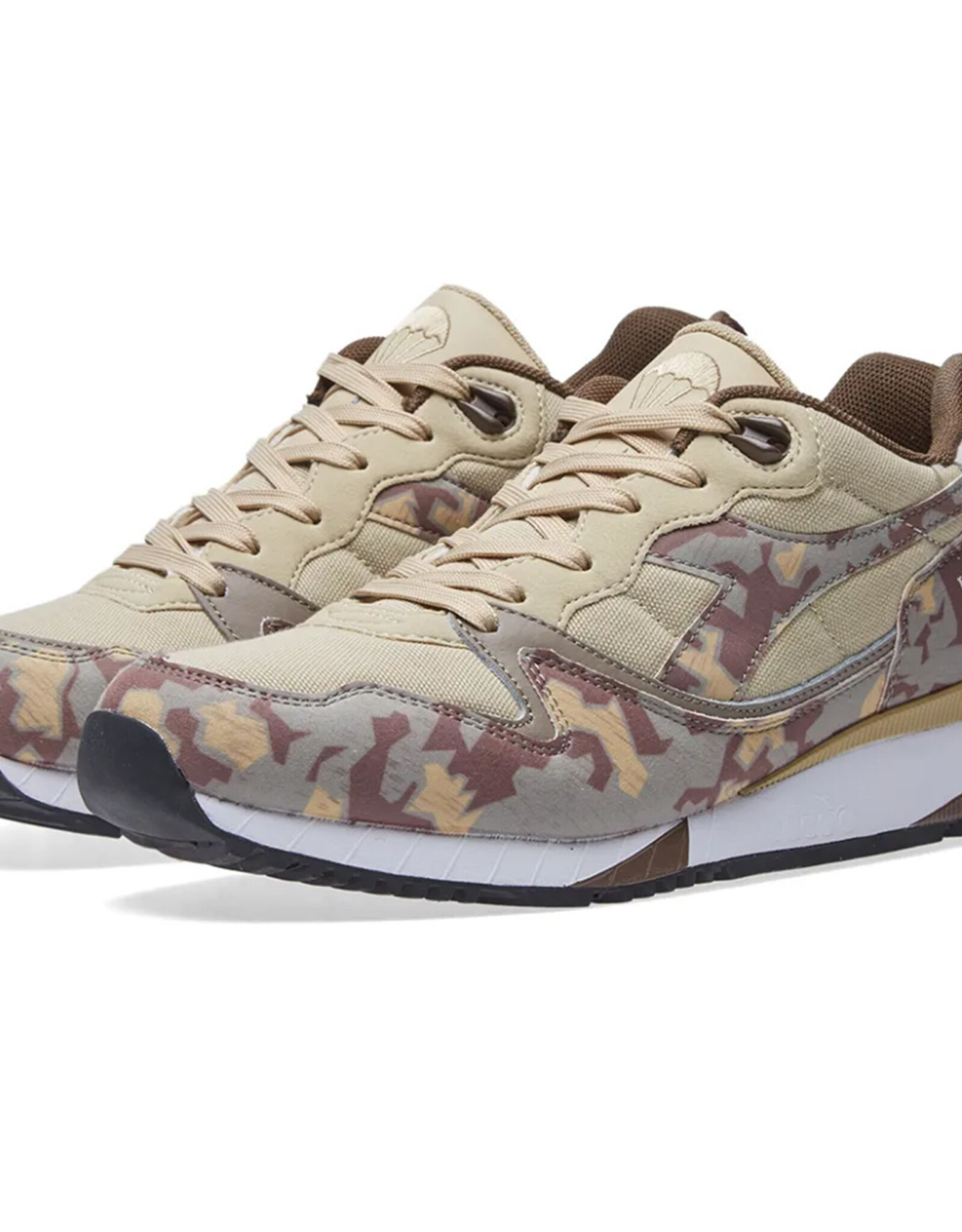 DIADORA V7000 Camo