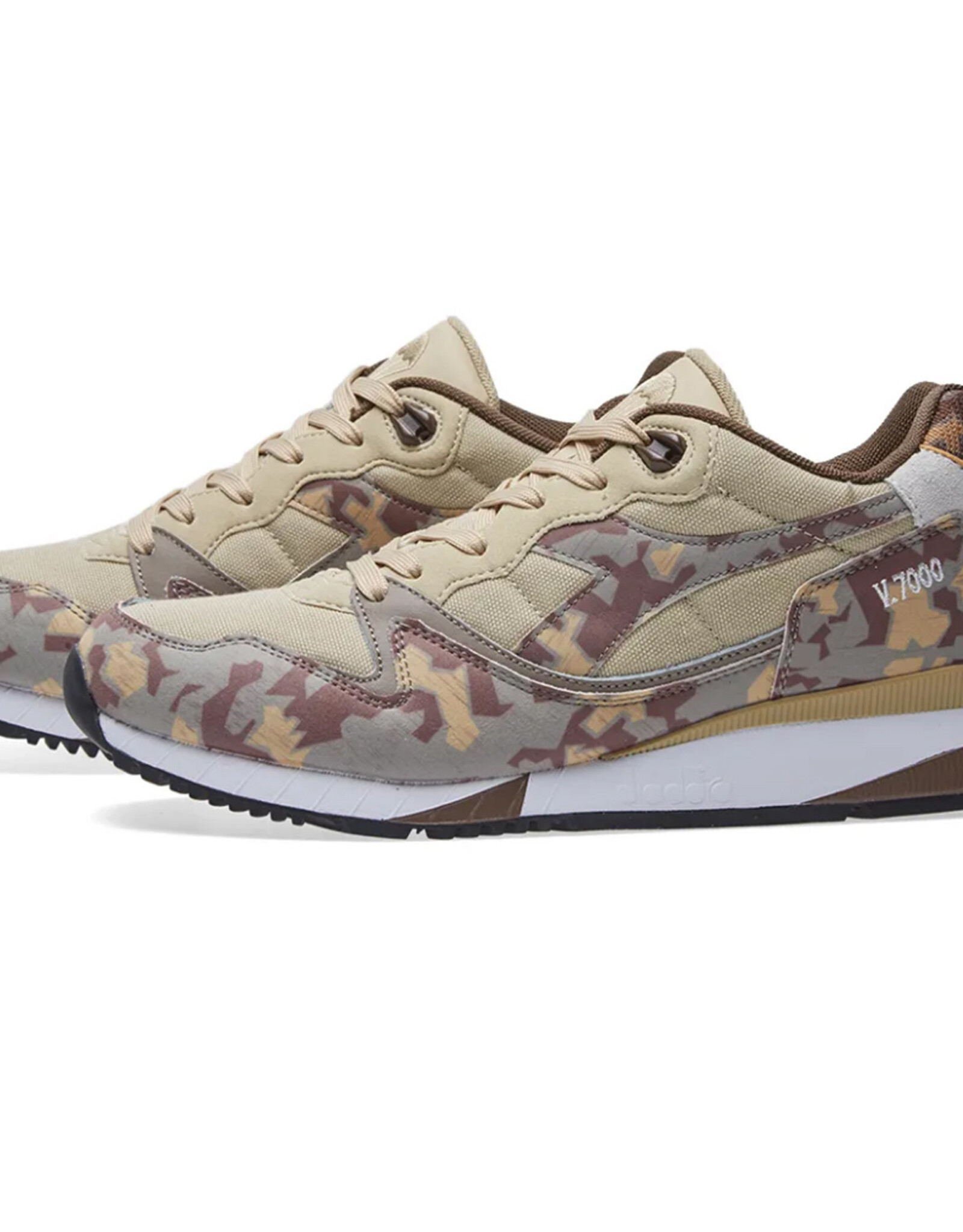 DIADORA V7000 Camo