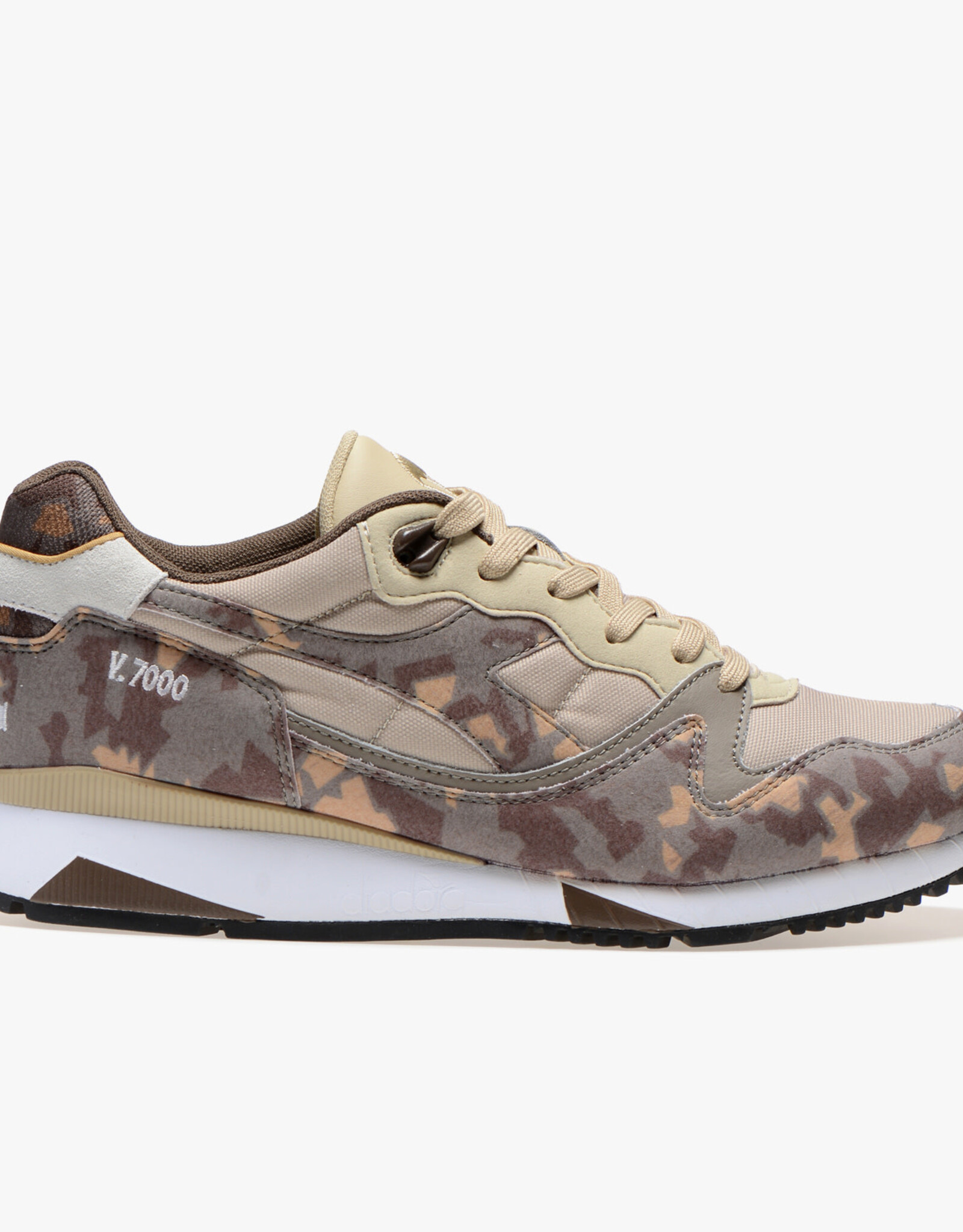 DIADORA V7000 Camo