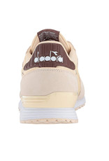 DIADORA Titan II