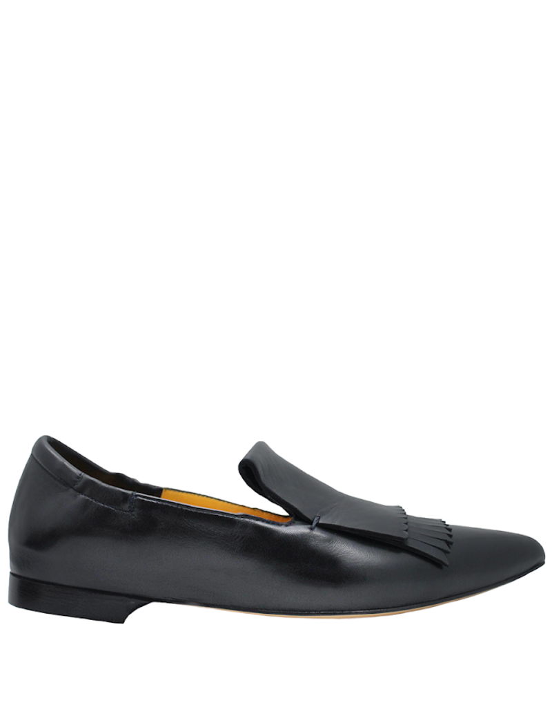 kiltie loafer