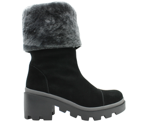 black boots with grey fur