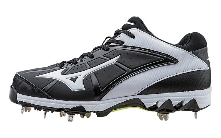 mizuno 9 spike swift