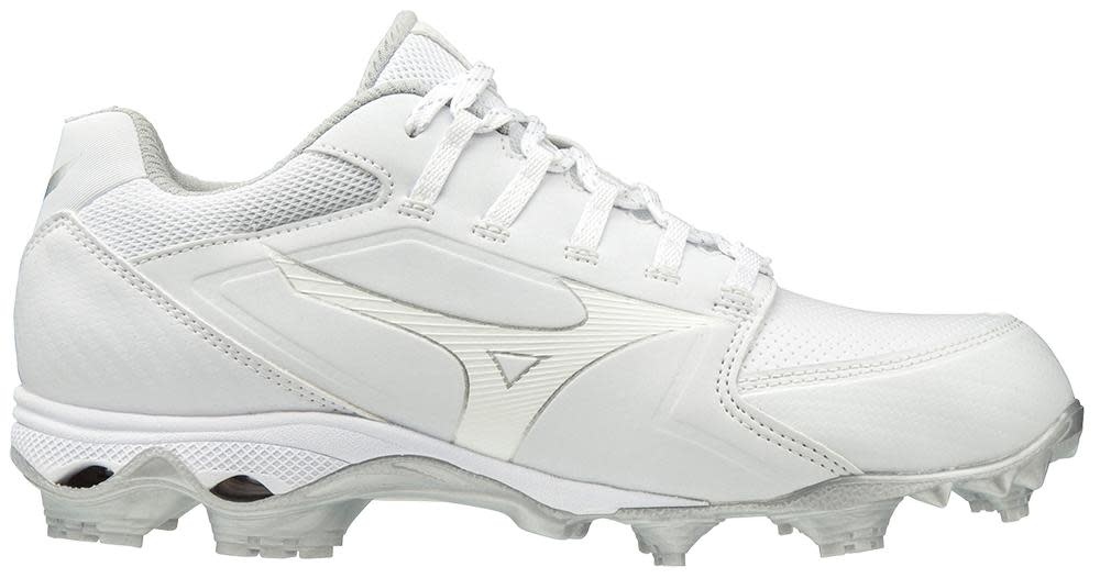 Mizuno finch elite cleats deals