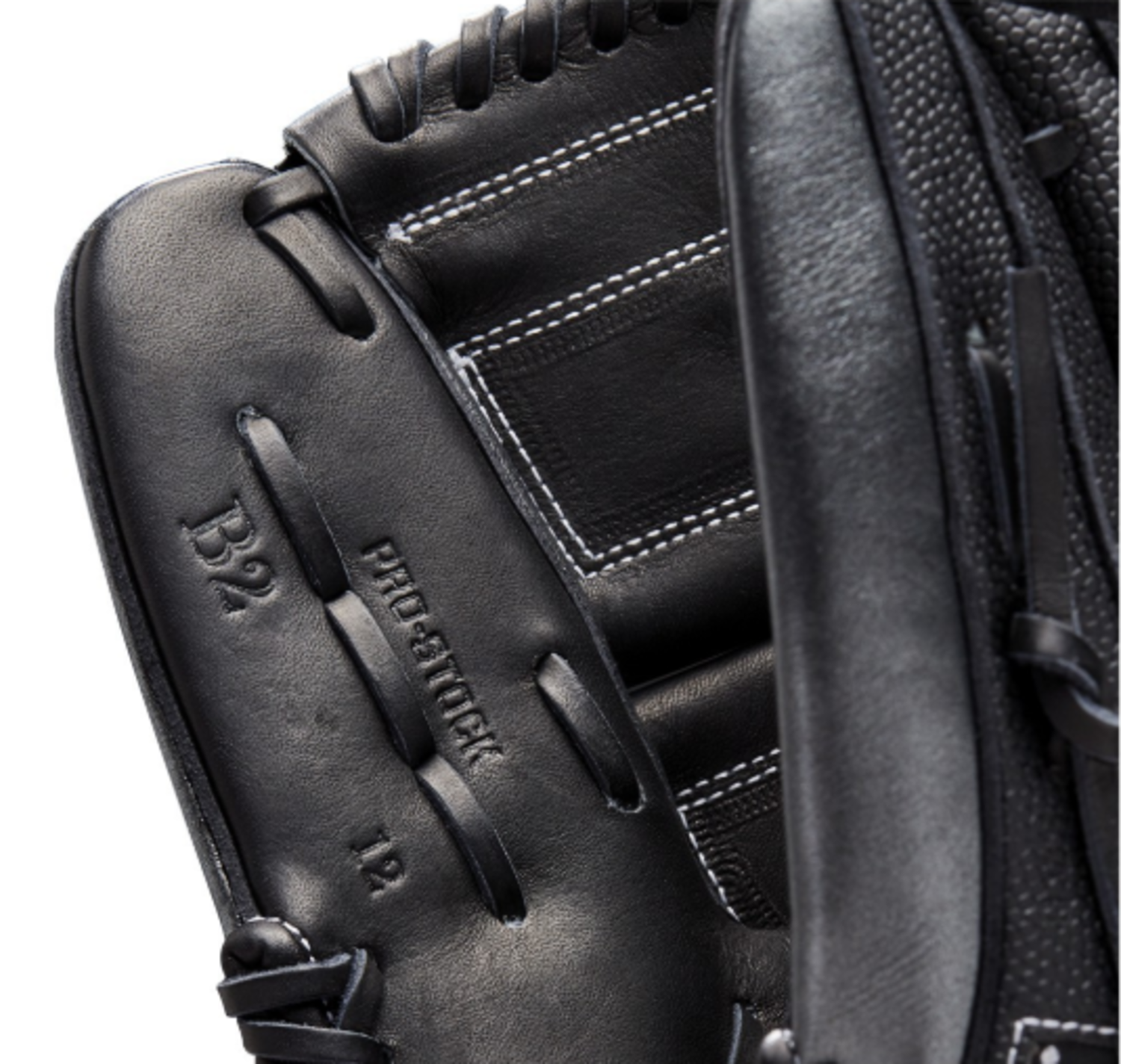 Wilson A2000 21 B2SS 12 Pitcher's Baseball Glove - Right Hand Throw