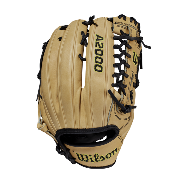Wilson A2000 A12 12" Infield/Pitcher's Baseball Glove - WBW10009312