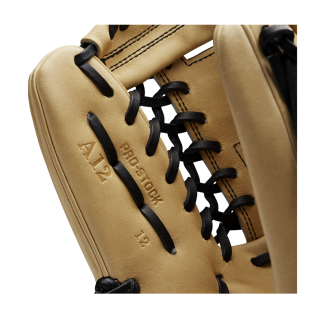 Wilson A2000 A12 12" Infield/Pitcher's Baseball Glove - WBW10009312