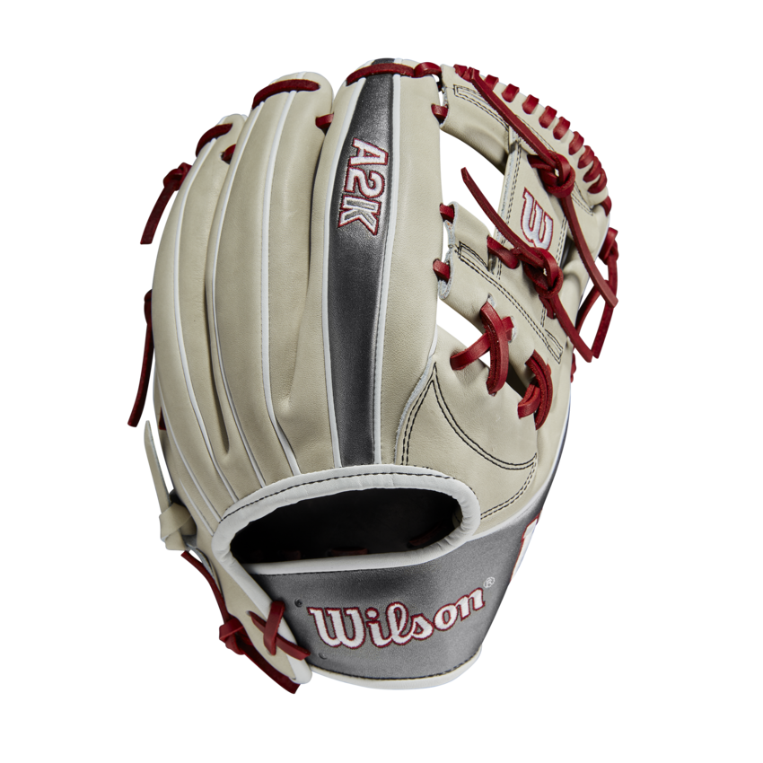 Wilson December 2016 Glove of the Month 11.75 Dansby Swanson Model - Bases  Loaded