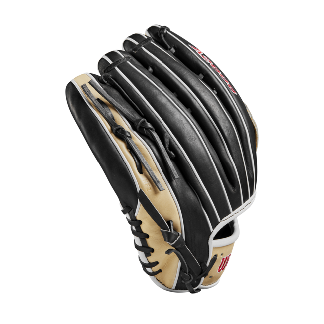 Wilson Wilson A2000 1750 12.5" Outfield Baseball Glove Bagger Sports
