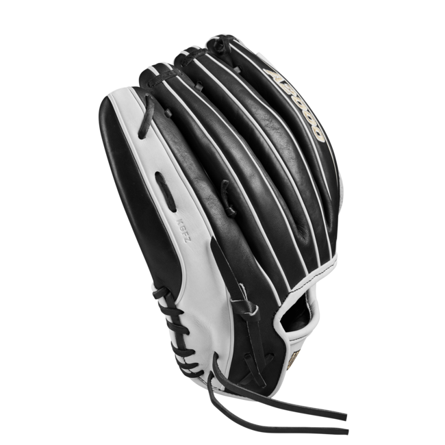 Wilson A2000 12" Infield/Pitcher Fastpitch Glove Bagger Sports