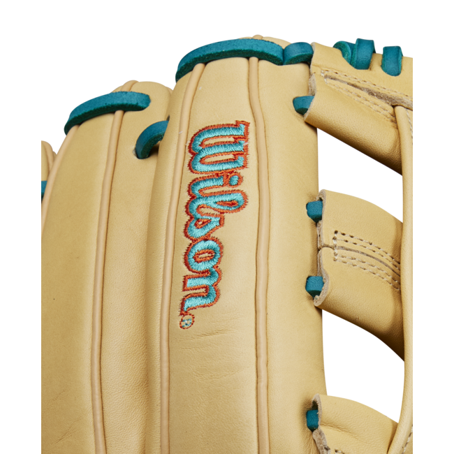 Wilson A1000 DW5 12" Infield Baseball Glove - WBW1025812