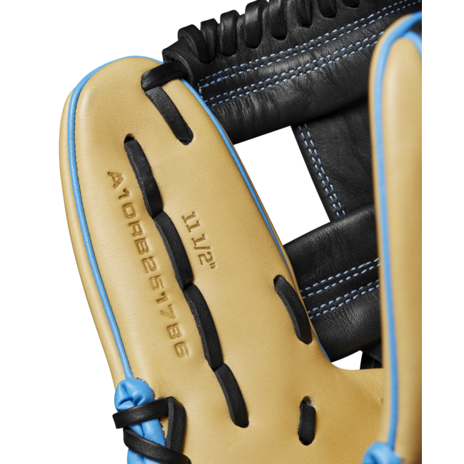 Wilson A1000 1786 11.5" Infield Baseball Glove - WBW102077