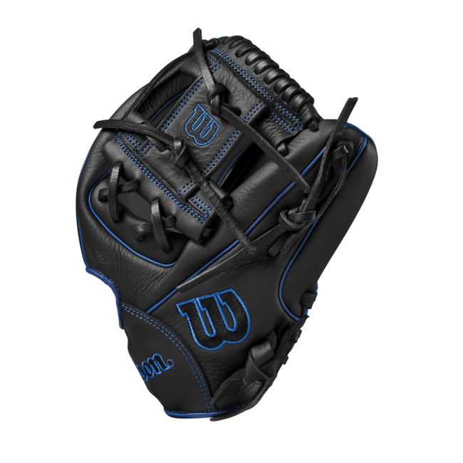 Wilson A700 11.25" Youth Fielder's Glove - WBW101426