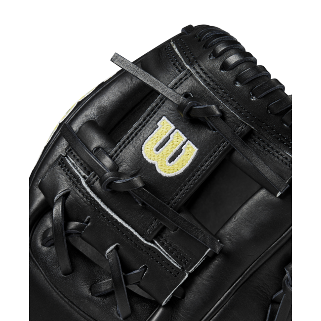 Wilson A2000 Classic Series 11.5" Infield Baseball Glove - WBW102071115