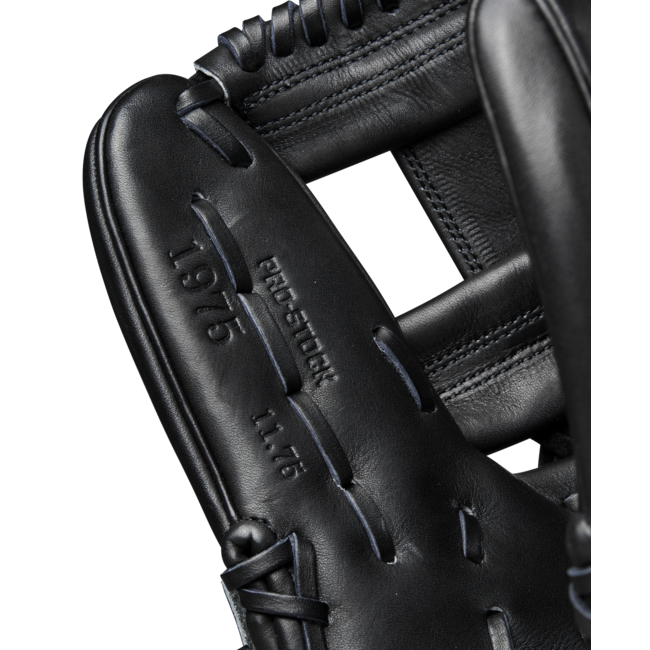 Wilson A2000 Classic Series 11.75" Infield Baseball Glove - WBW102074115