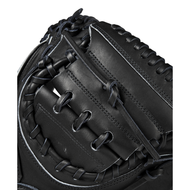 Wilson A2000 Classic Series 33.5" Baseball Catcher's Mitt - WBW102092335