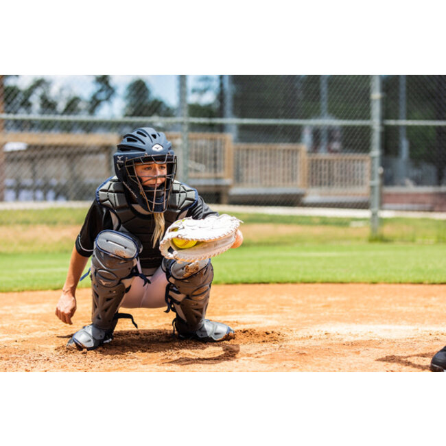 Mizuno Samurai 15" Fastpitch Leg Guard - 380381