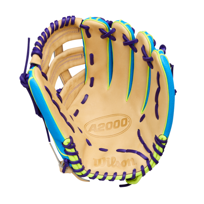 Wilson A2000 Winter Series 1750SS 12.5" Outfield Baseball Glove - WBW104006125