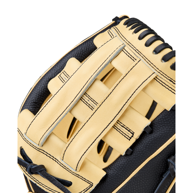Wilson A2000 Classic Series DW5 12" Infield/Outfield Baseball Glove