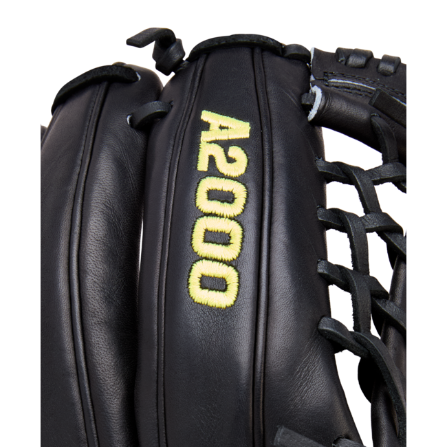Wilson A2000 Classic Series 11.5" Infield Baseball Glove - WBW104106115